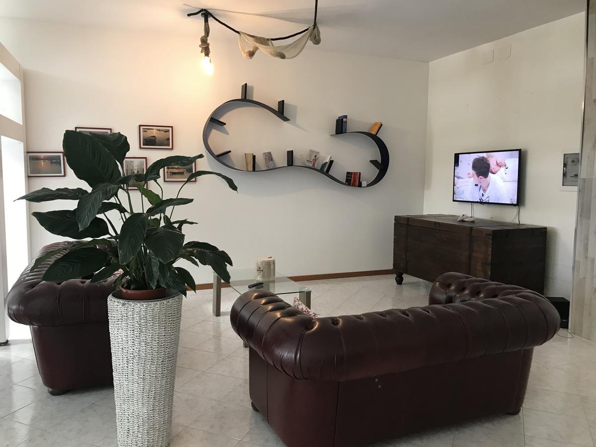 Hotel Il Riccio Porto Cesareo Zewnętrze zdjęcie