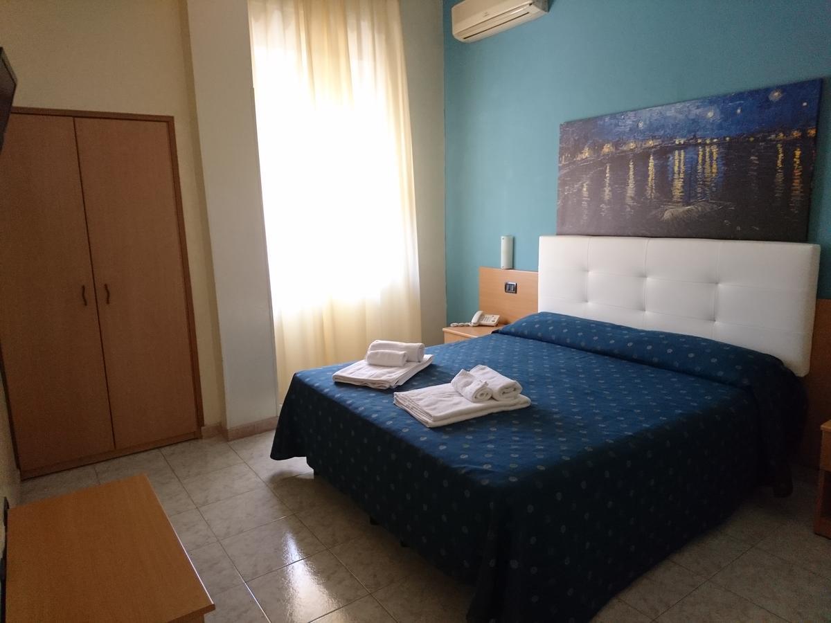 Hotel Il Riccio Porto Cesareo Zewnętrze zdjęcie