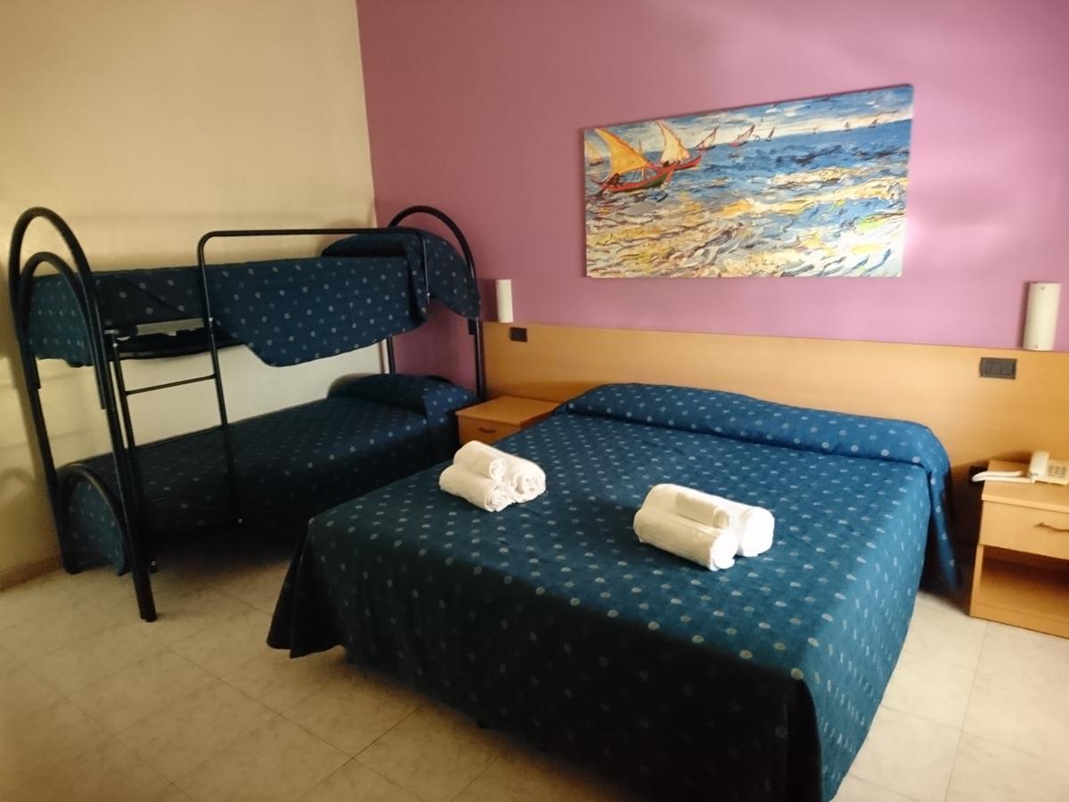 Hotel Il Riccio Porto Cesareo Zewnętrze zdjęcie