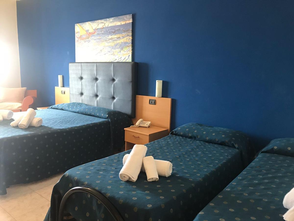 Hotel Il Riccio Porto Cesareo Zewnętrze zdjęcie